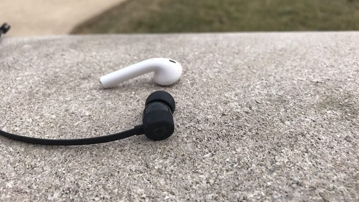 BeatsX-AirPods-Powerbeats3-Compare-5