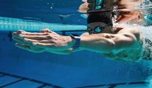 apple watch swimming tips 300x174 - Apple Watch游泳 8个注意事项