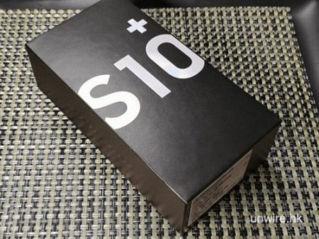 samsung galaxy s10 plus box 2 e1550823493337 - 三星最新旗舰 Galaxy S10+ 开箱抢先看